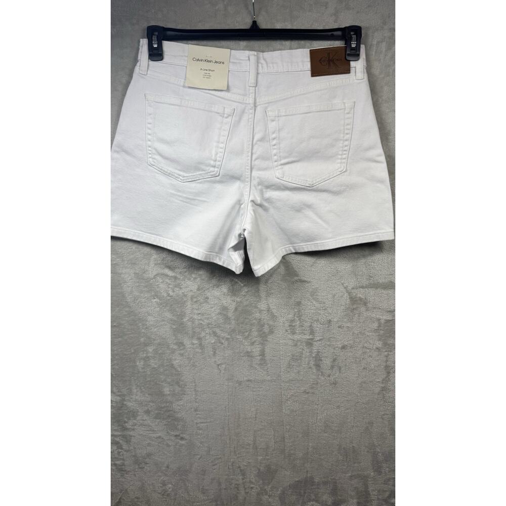Calvin Klein Jeans NEW Short Womens W32 Optic White High Rise A-line Shape 5.5”